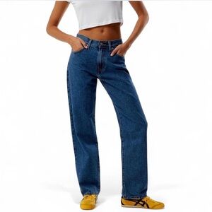 Levi's Medium Indigo Shade Order '94 Baggy Jeans {US 26}